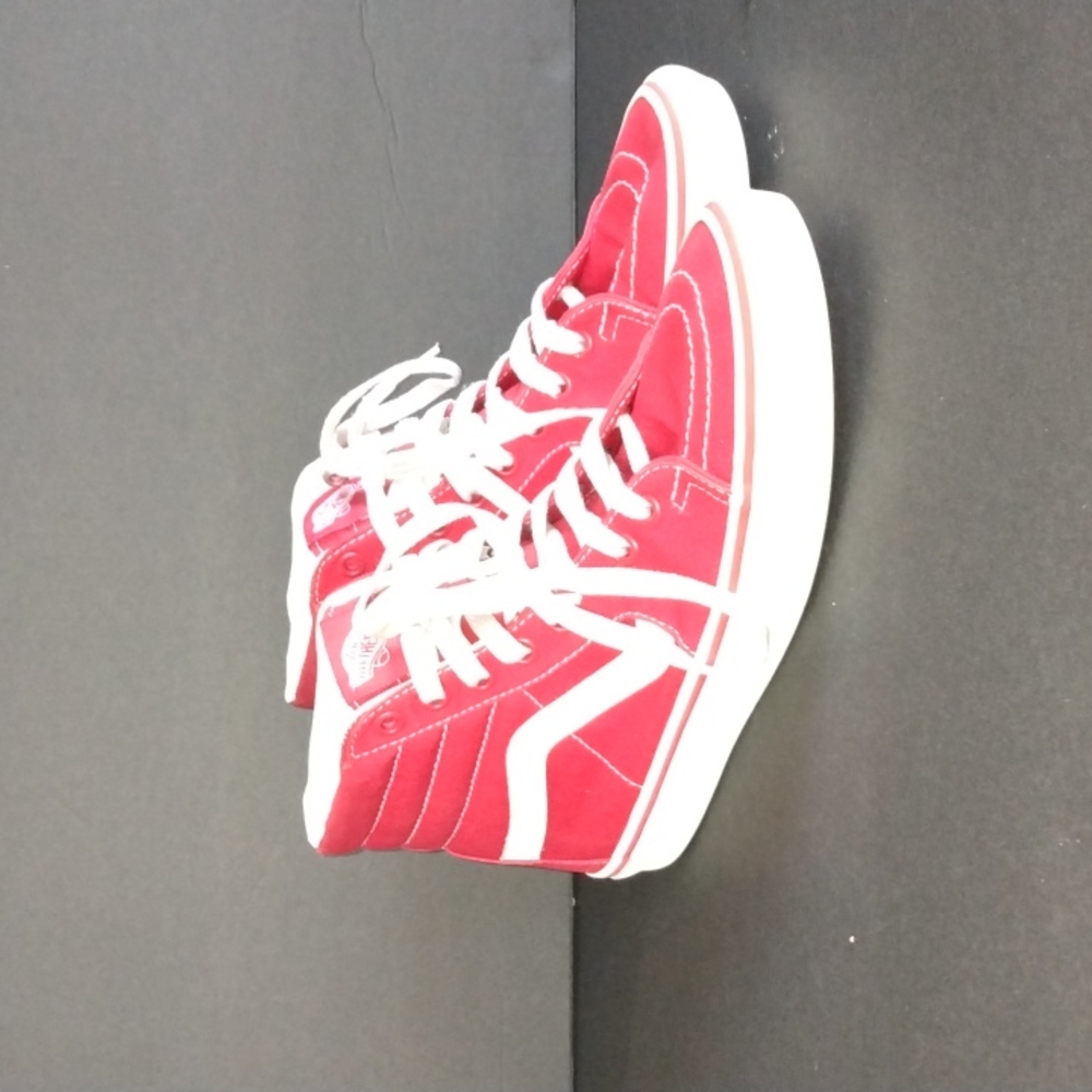 Vans Women's Sk8-Hi Skateboard High Tops